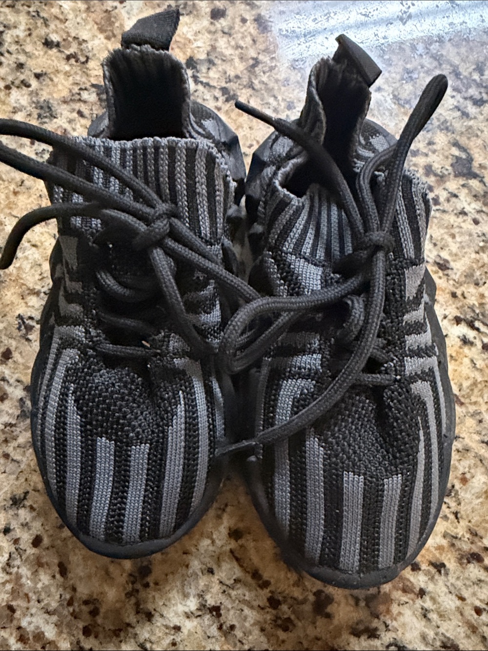 Kids shoes